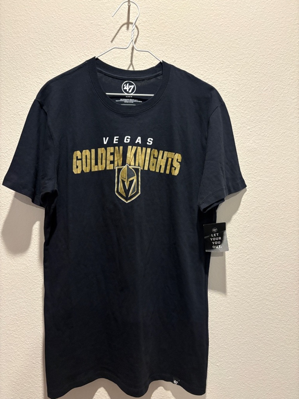 47 Vegas Golden Knights Black and Gold Logo Tee • 100% Cotton - Picture 2 of 3